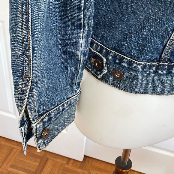GAP Blue Jean Jacket Cropped Style with Pointed Collar - Picture 4 of 5